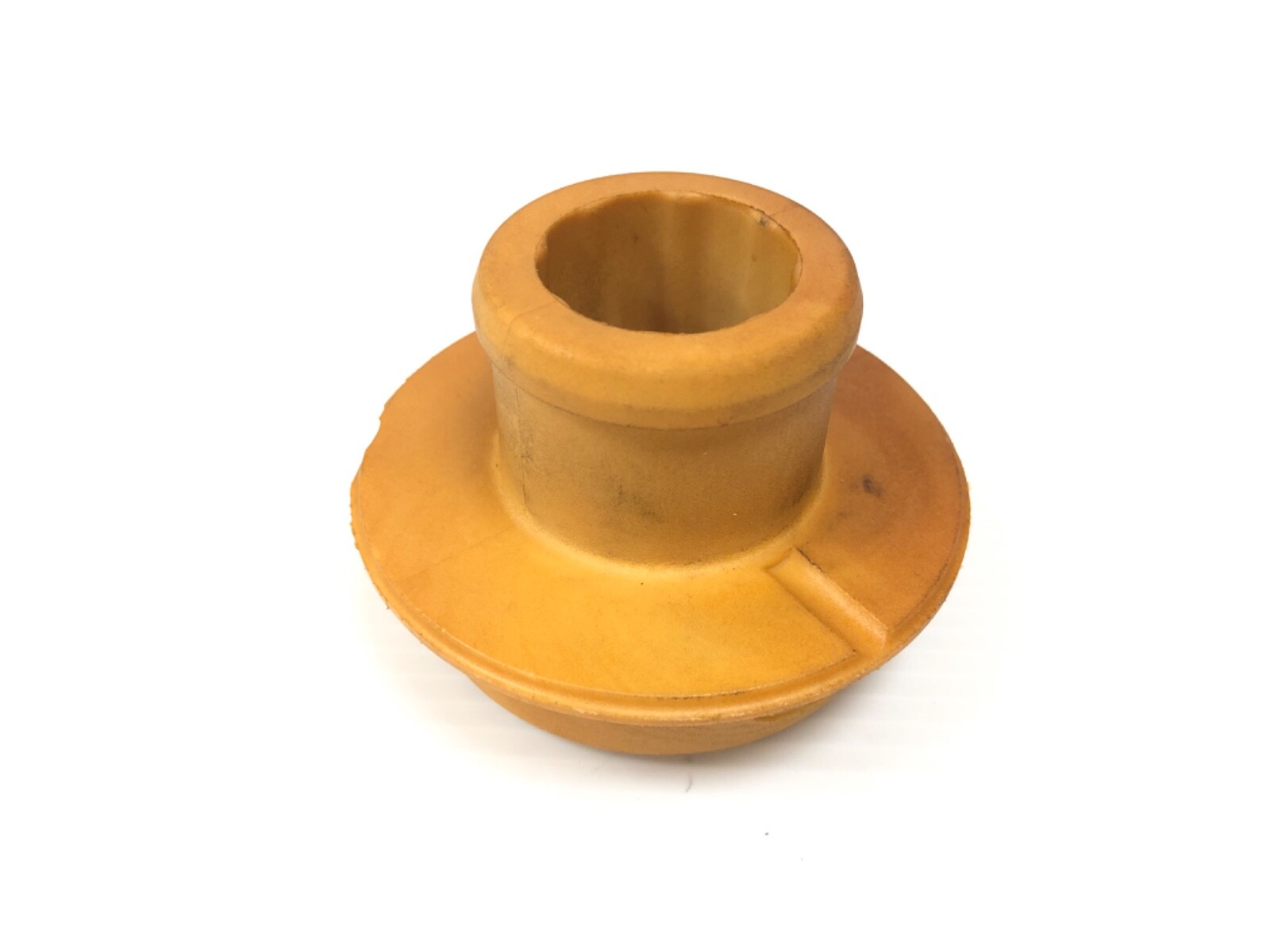 INSULATOR LAND ROVER LR056079