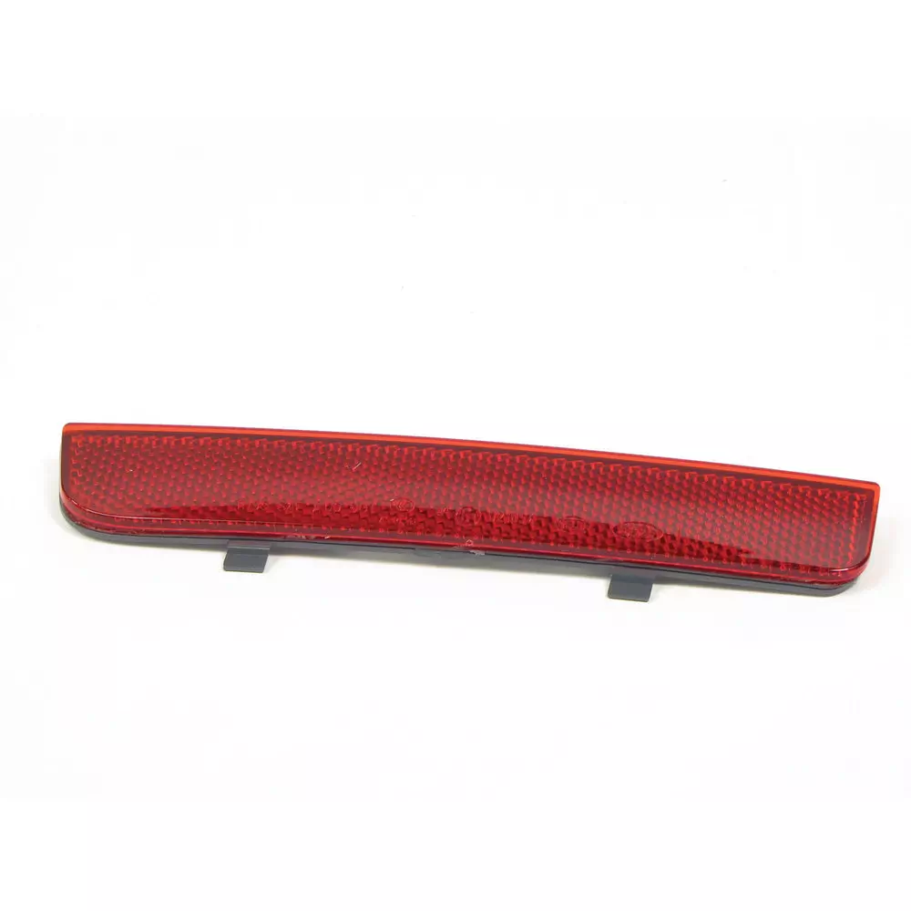REAR BUMPER REFLECTOR RANGE ROVER LR006349 - Image 2