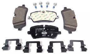 REAR BRAKE PAD LAND ROVER LR108260 - Image 2